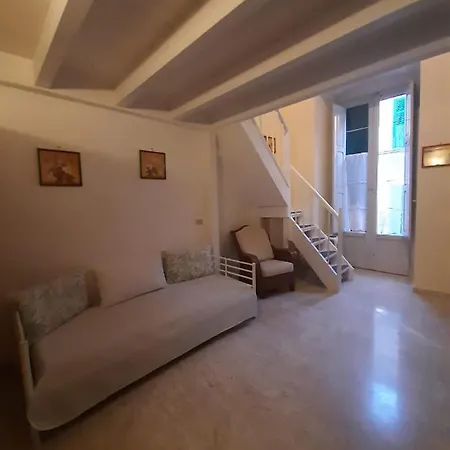Apartment House Nel Cuore Di