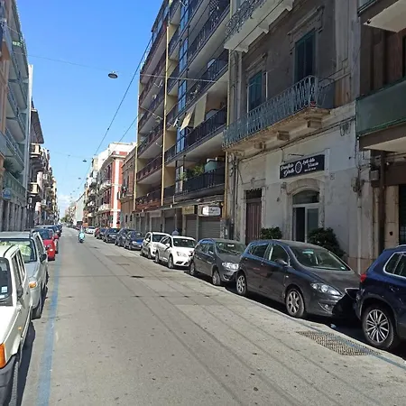 Apartment House Nel Cuore Di Bari